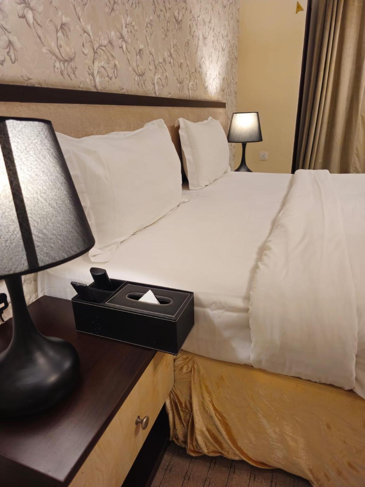 Twilight Hotel Muscat Exterior photo